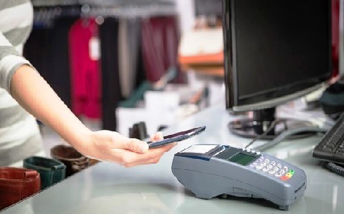 为满足零售企业对移动支付业务开展的需要